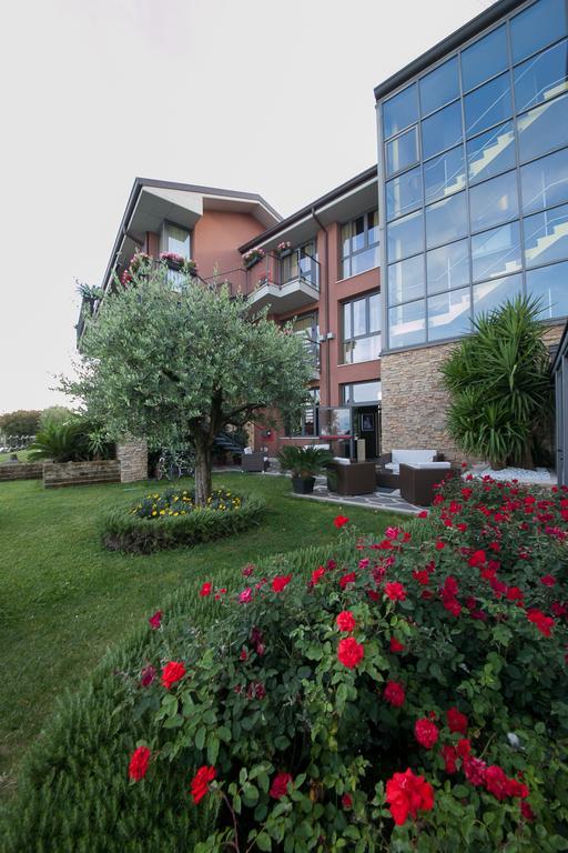 Hotel Aurora Sirmione Exterior foto